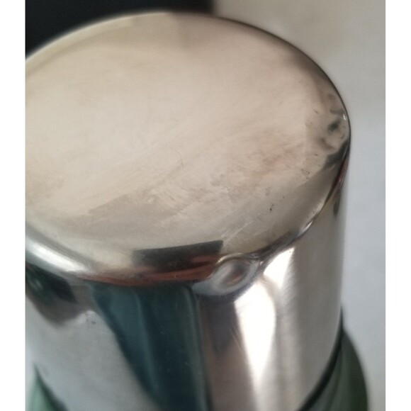 stanley stainless steel 1.1q vacuum thermos - Picture 6 of 9